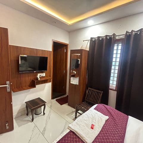 Deluxe Room image 1